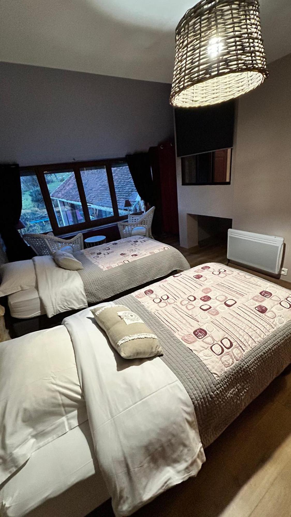 Le D'Tour Gourmand Bed & Breakfast Toulouse-le-Chateau Exterior photo