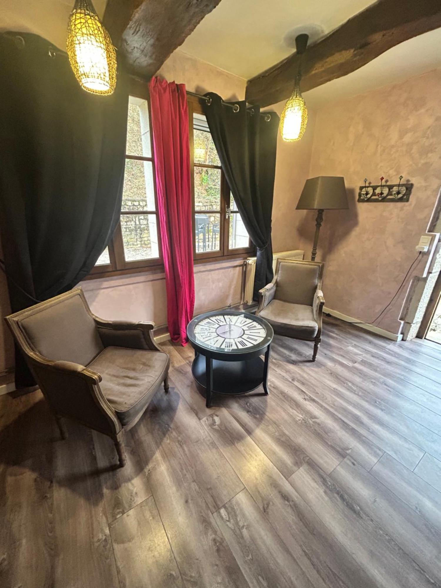 Le D'Tour Gourmand Bed & Breakfast Toulouse-le-Chateau Exterior photo