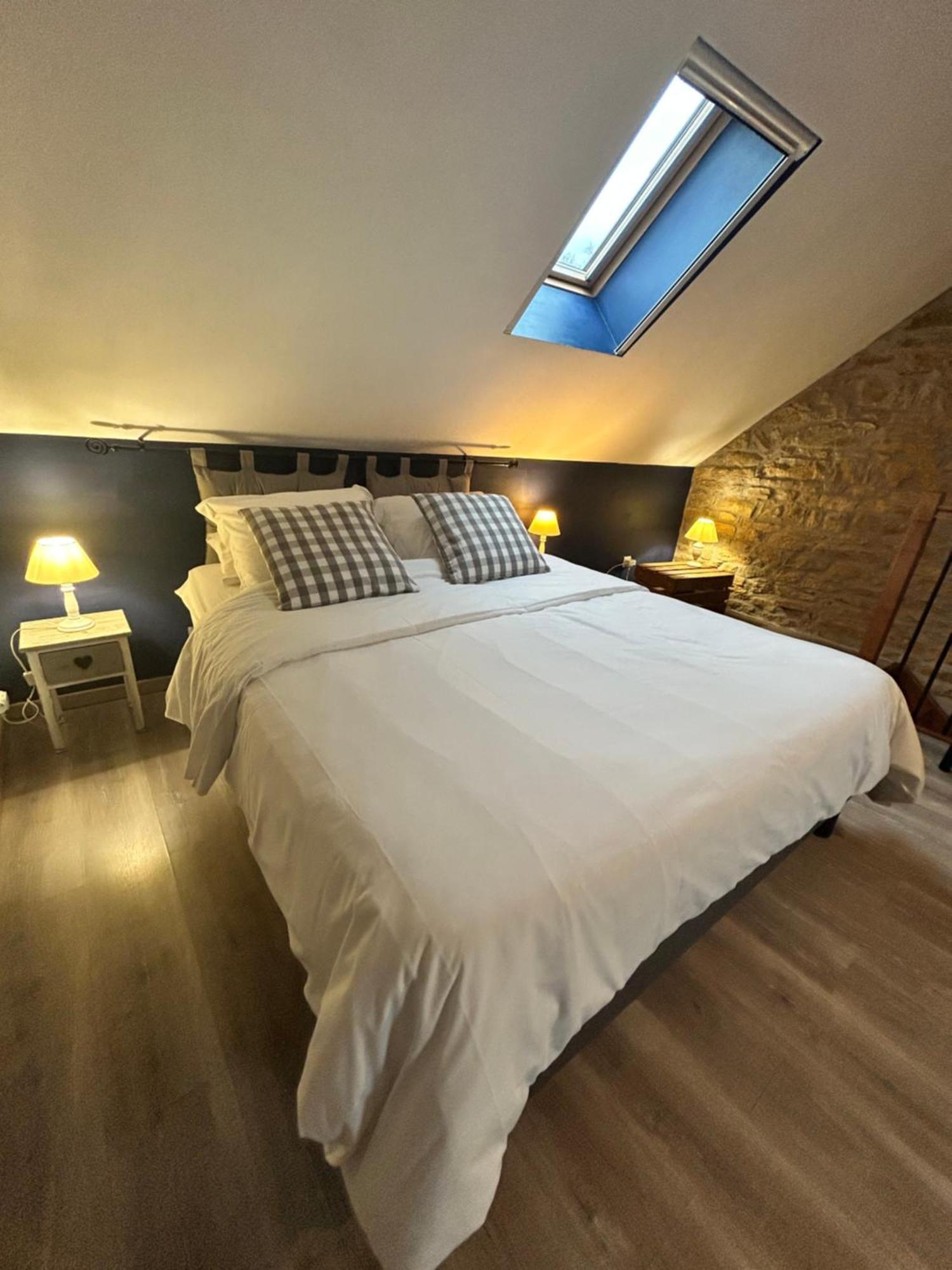 Le D'Tour Gourmand Bed & Breakfast Toulouse-le-Chateau Exterior photo